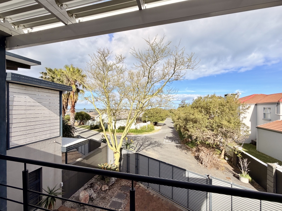 3 Bedroom Property for Sale in Onrus Western Cape